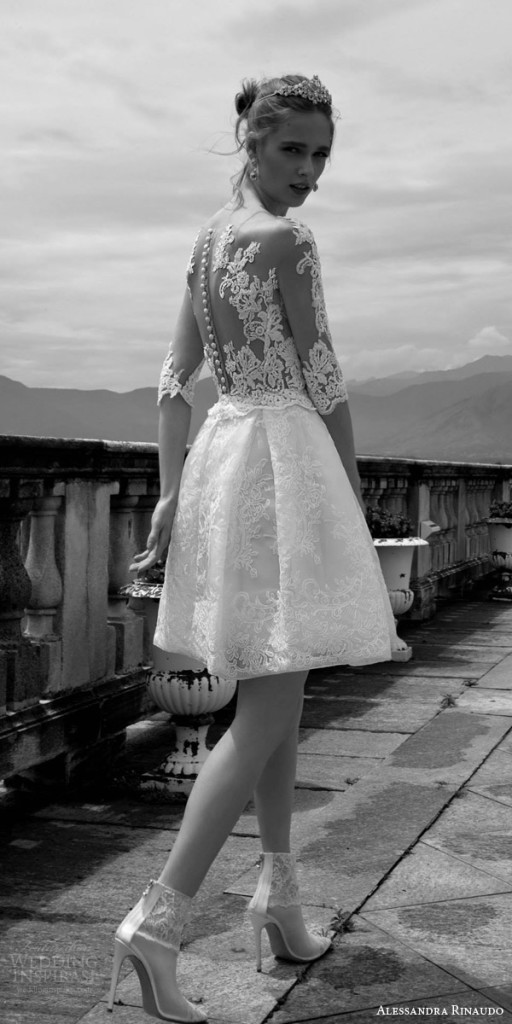 Abito da sposa corto